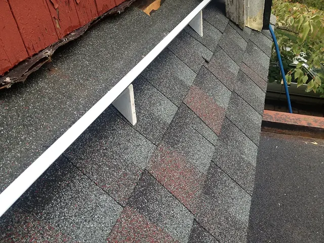 Copper Yankee Gutter 2