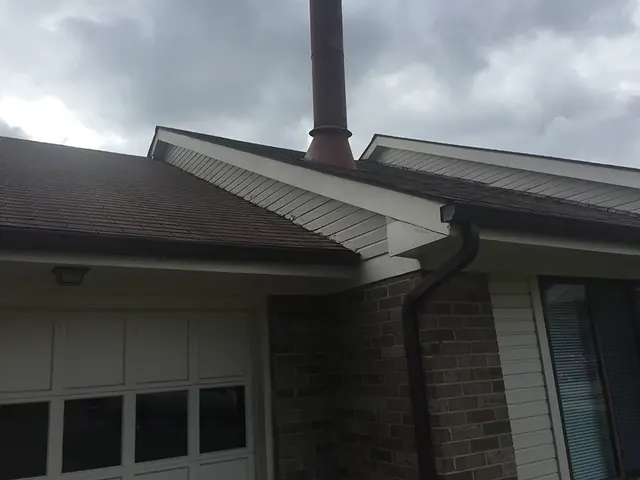 Soffit 4